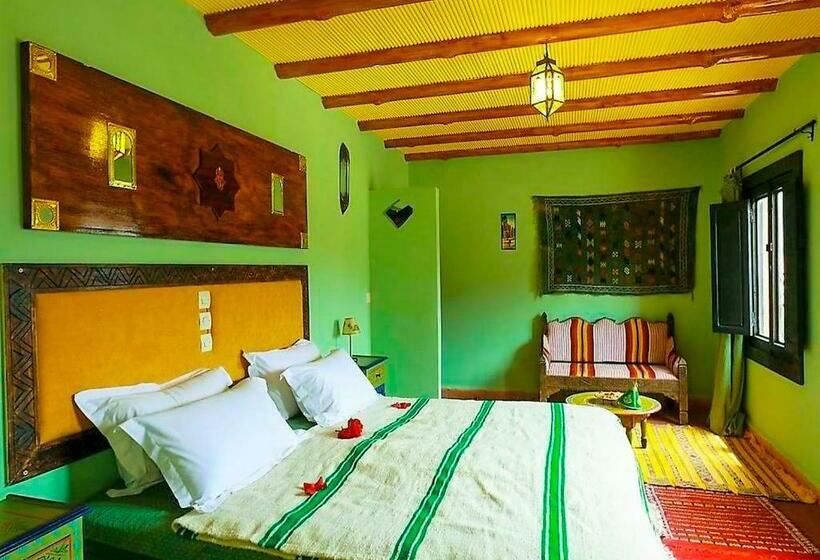 Трехместный Номер Стандарт с Балконом, Riad Vallée Verte Asni