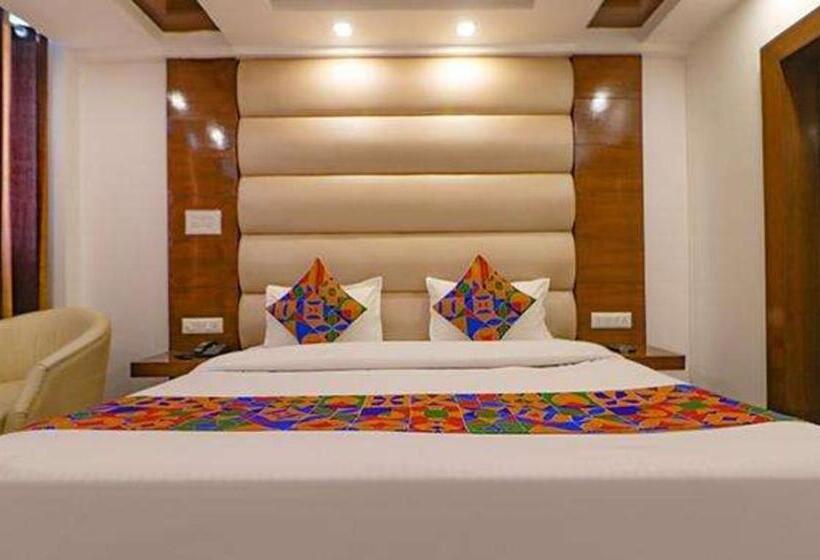 اتاق خانوادگی, Fabhotel Stay Comfort Mall Road