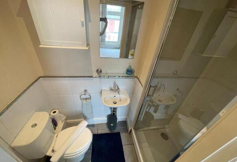اتاق لوکس, Great Apartman Liverpool