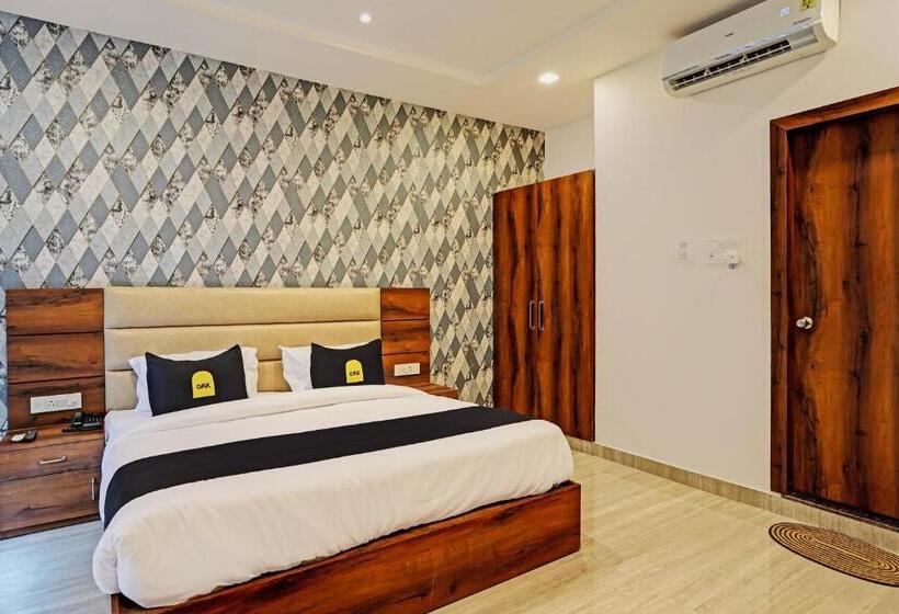 Трехместный Номер Классика, Fabhotel Relax Inn I