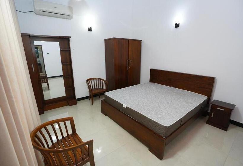 Номер Deluxe, Jaruv Royal Residencies