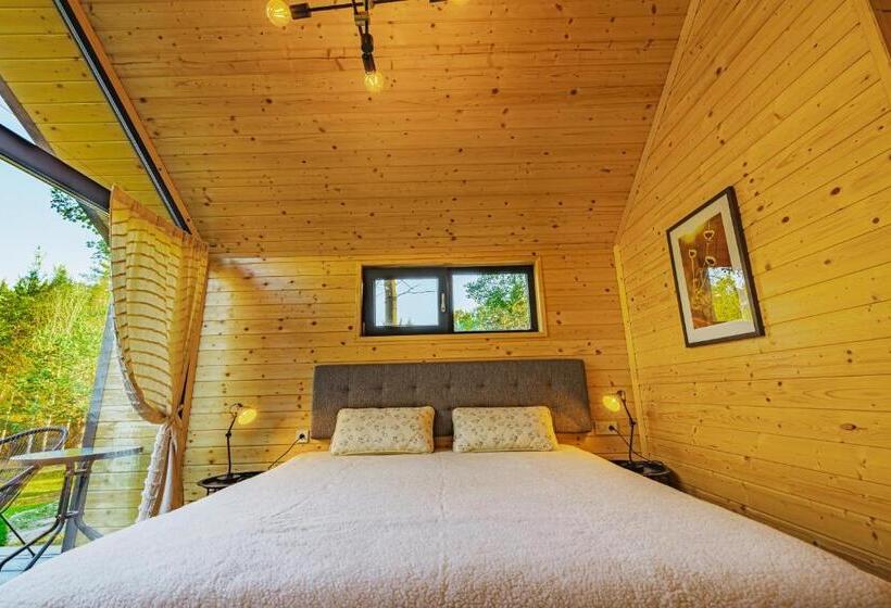 Номер Стандарт, Saint Constantine Mountain Retreat