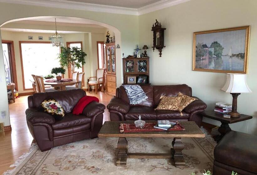 Номер Стандарт, Rocky Mountain View Bed & Breakfast