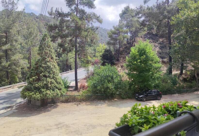 标准间带阳台, Rifugio Retreat Bed&breakfast