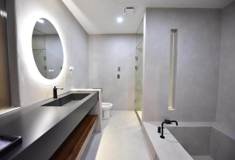 اتاق استاندارد, Two Couples Leisure Art Motel