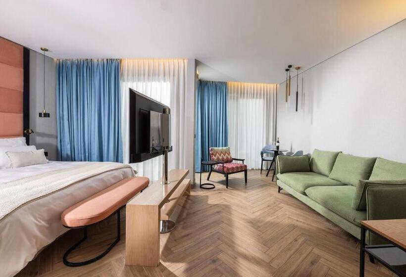 Номер Стандарт с Балконом, Almond Hotel   Adults Only