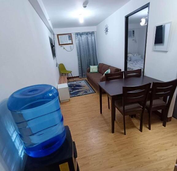 Семейный Номер, Italian Inspired Condo In Davao By Aag