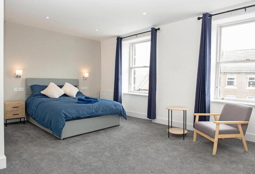 디럭스 스위트 킹 침대, Cara Lodge, Comfortable Self Check In En Suite Guest Rooms