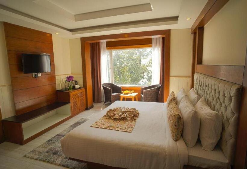스탠다드 룸, Yashshree Mussoorie Mall Road