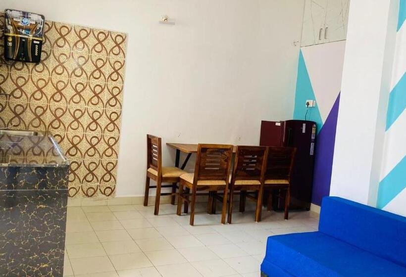 شقة غرفة نوم واحدة مزودة بشُرفة, Holidays Beach Apartments Goa