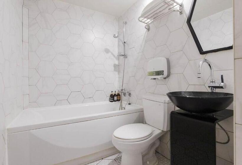 Люкс с гидромассажем, Incheon Stay Inn