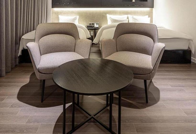 Люкс, Pohang Hotel Noblion