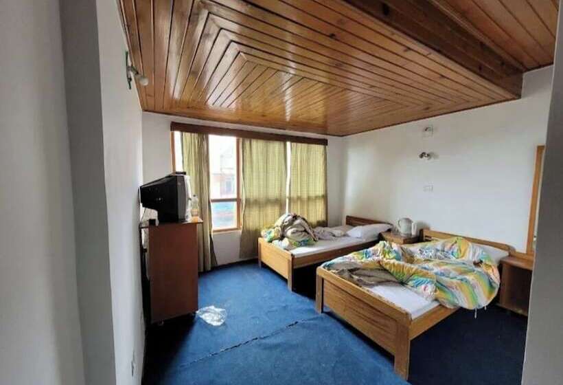 جناح, Jd House, Tawang