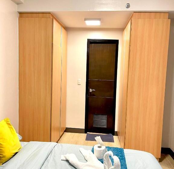 带2个卧室的公寓, Mactan Newtown Condo By Ejb