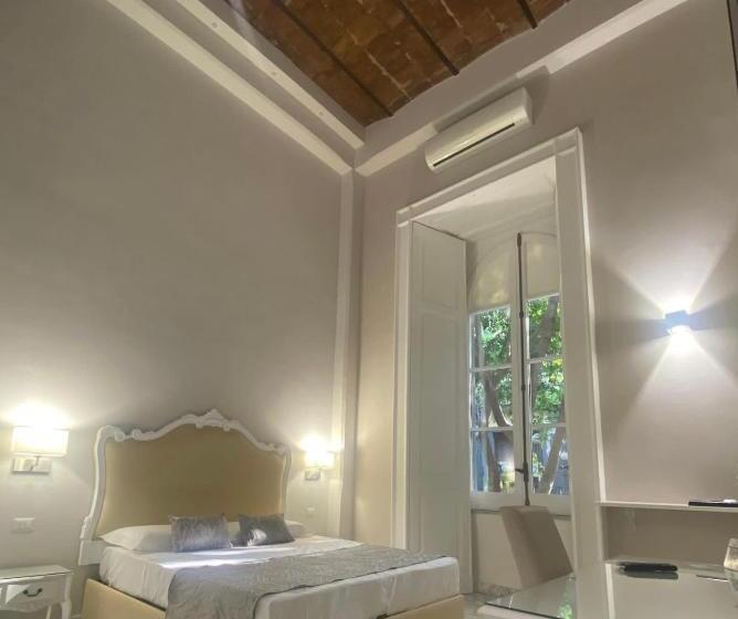 سوییت جونیور, Miluar Luxury B&b   Vanvitelli