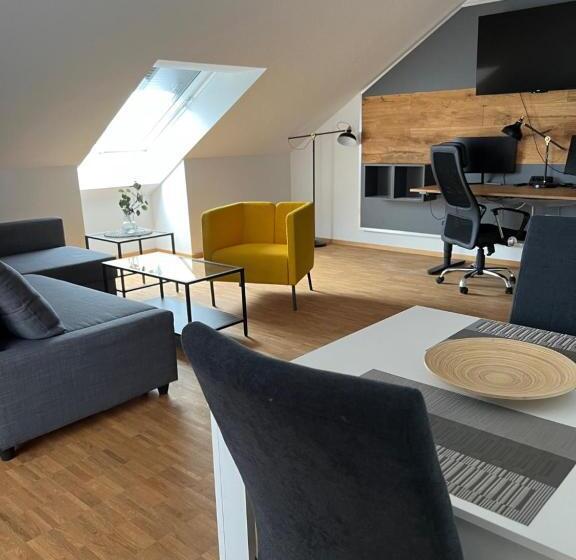 Студио Стандарт с Балконом, New Age Boardinghaus Bad Wimpfen