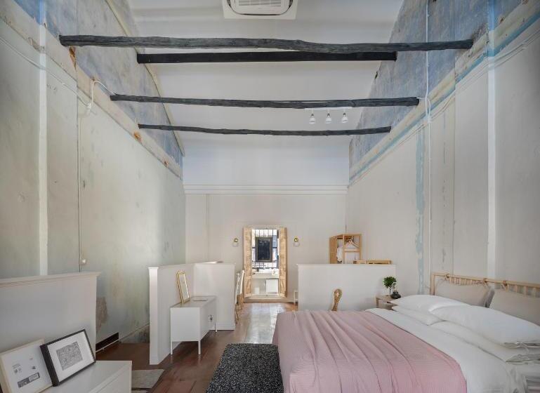Дом 1 Спальня, 97 Yaowarat   Phuket Old Town