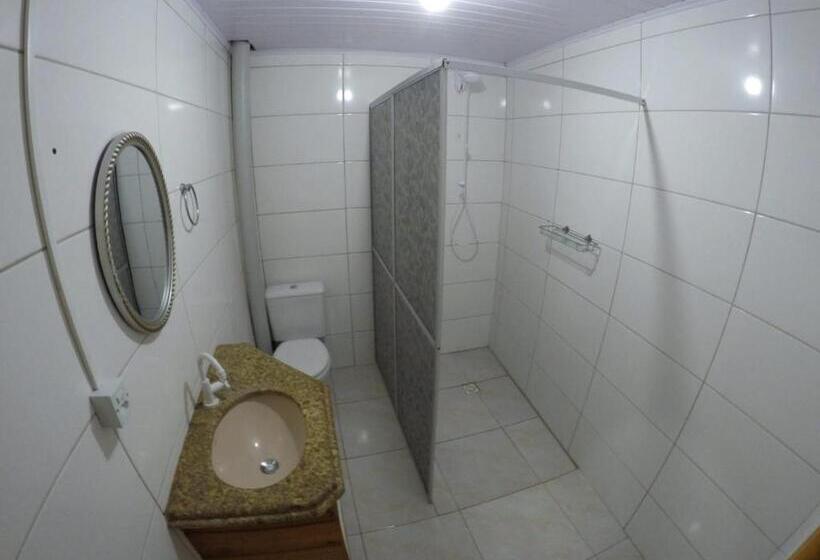 Семейное Студио, Quartos Privativos Pinheira   Hostel Pinheira