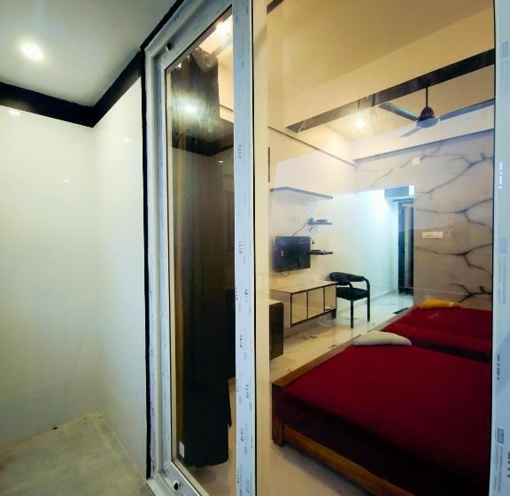 스위트, Rock Lake Villa