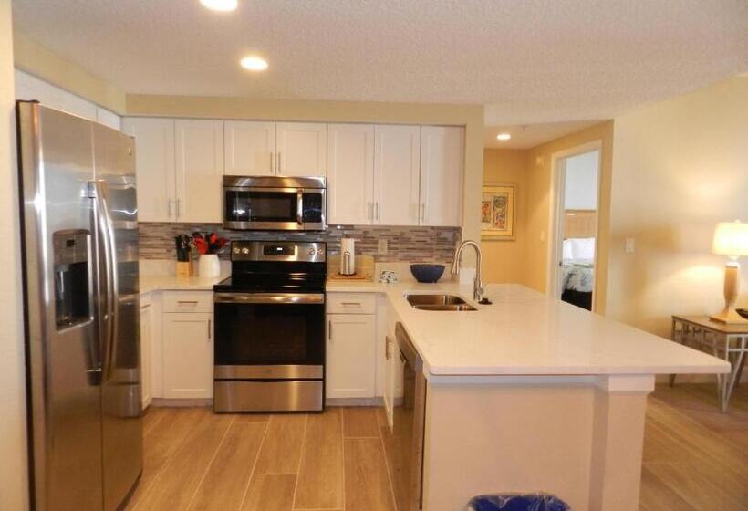 דירת חדר נוף לים, Ocean Walk Resort 2332   Just Updated 2 Br Deluxe North Tower