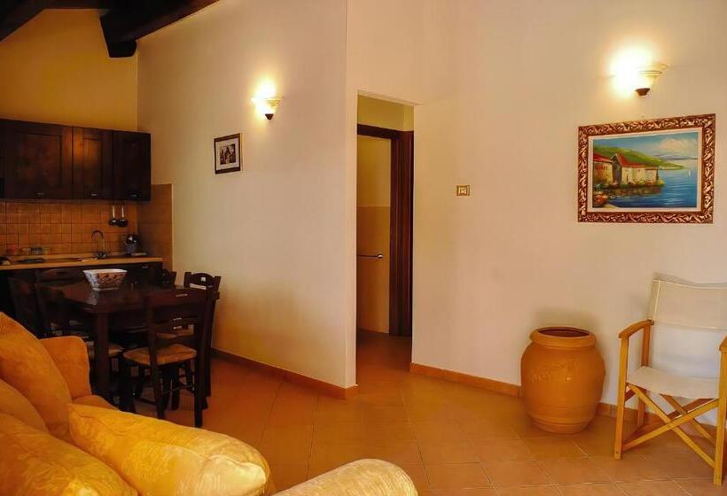 庭の見える１ベッドルームアパートメント, Agriturismo L Elce