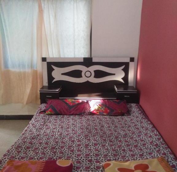 Семейный Номер, Sai Sneh Holidays Cottage