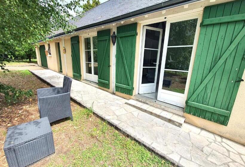 Номер Стандарт Вид на Сад, La Chambre Des Châteaux