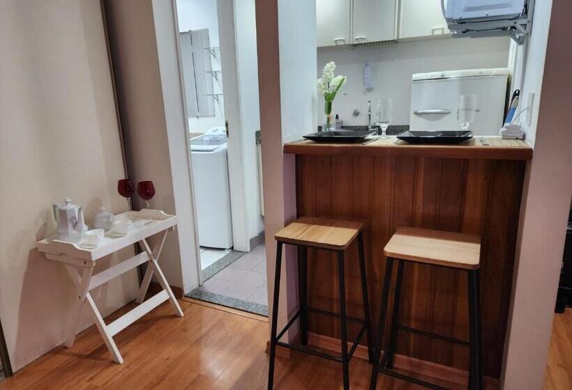استودیو استاندارد با بالکن, Qi Intelligence Flat Ibirapuera