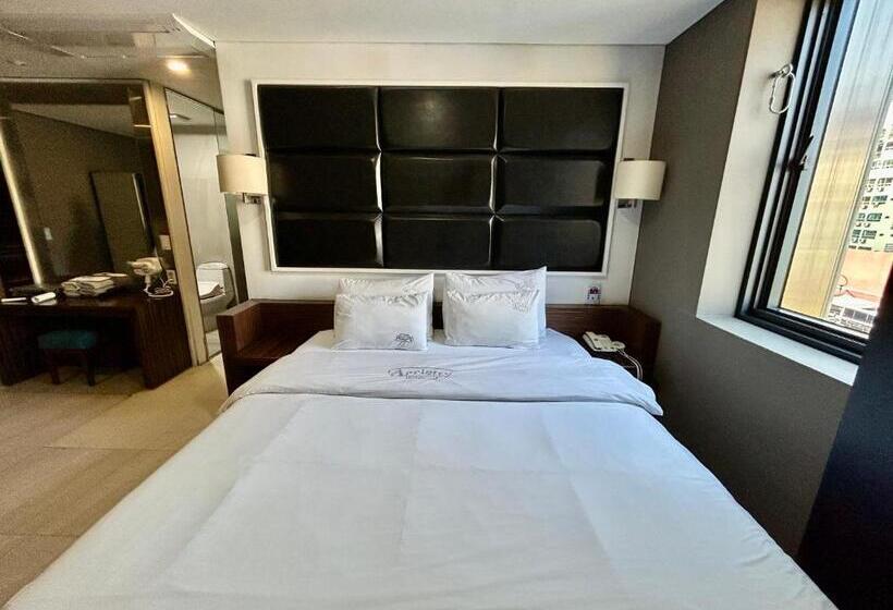 اتاق کلاس بیزنس, Arieti A