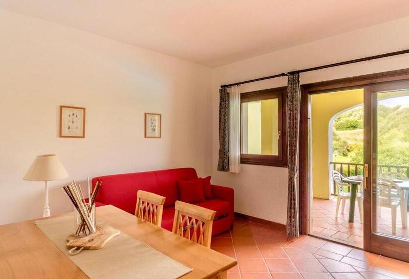 Вилла 1 Спальня, Villas With Air Conditioning And Shared Pool, Just A Few Minutes From La Pelosa Beach