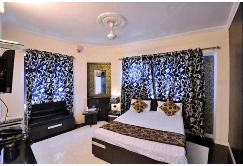 Номер Стандарт, Midtown Inn, Singrauli