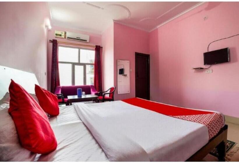 Номер Стандарт, Midtown Inn, Singrauli