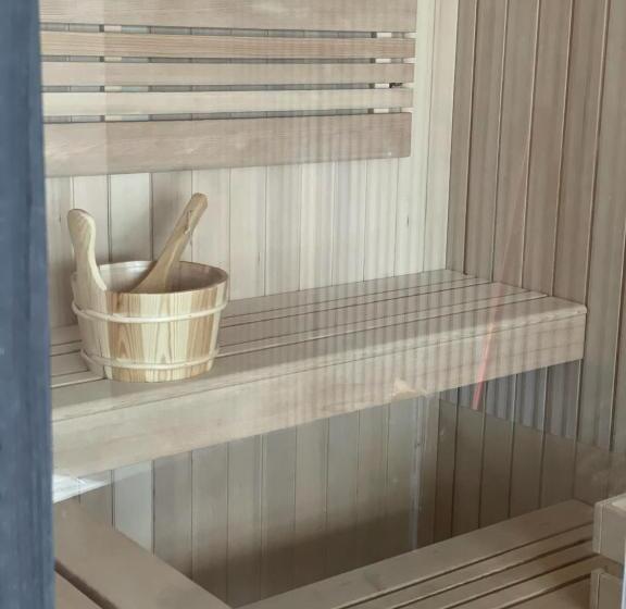 标准间带漩涡浴缸, Mas Escala Suites & Spa