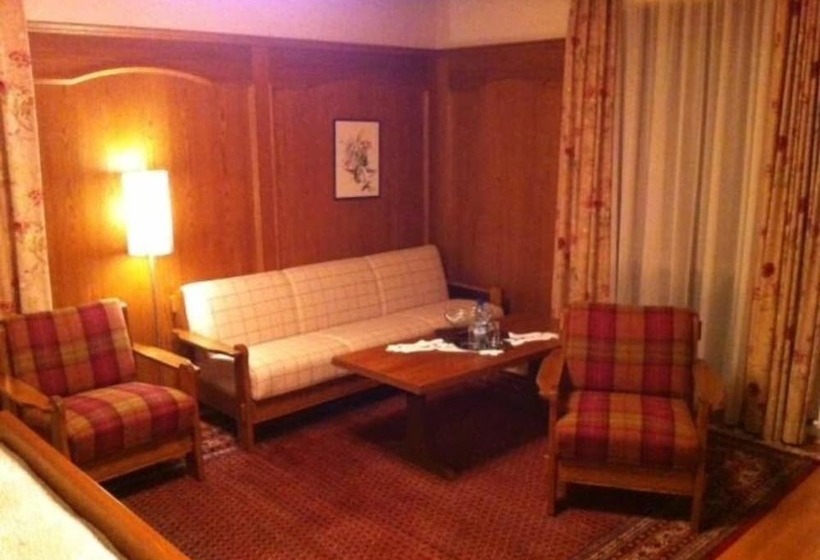 غرفة قياسية ثلاثية, Alpin Hotel Garni Eder Private Living