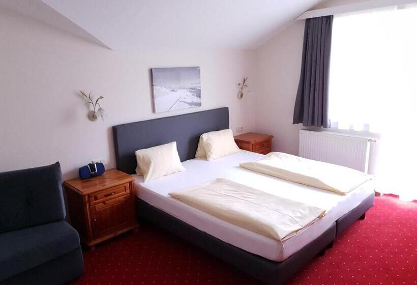 דירת שלושה חדרים, Aparthotel Pichler