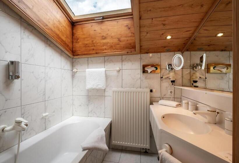 Семейный Номер Вид на Горы, Alpen Glück Hotel Villa Lisa Garni
