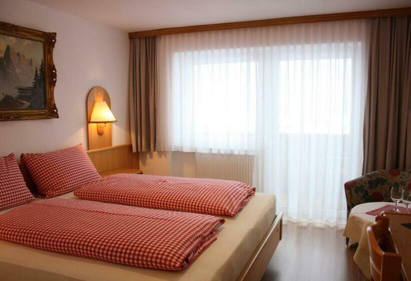Номер Стандарт с Балконом, Landhotel Wolf