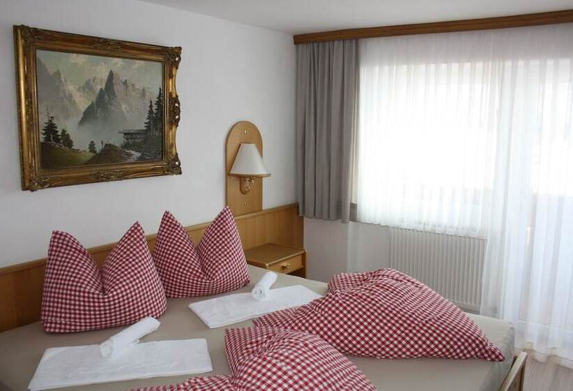 Номер Стандарт с Балконом, Landhotel Wolf