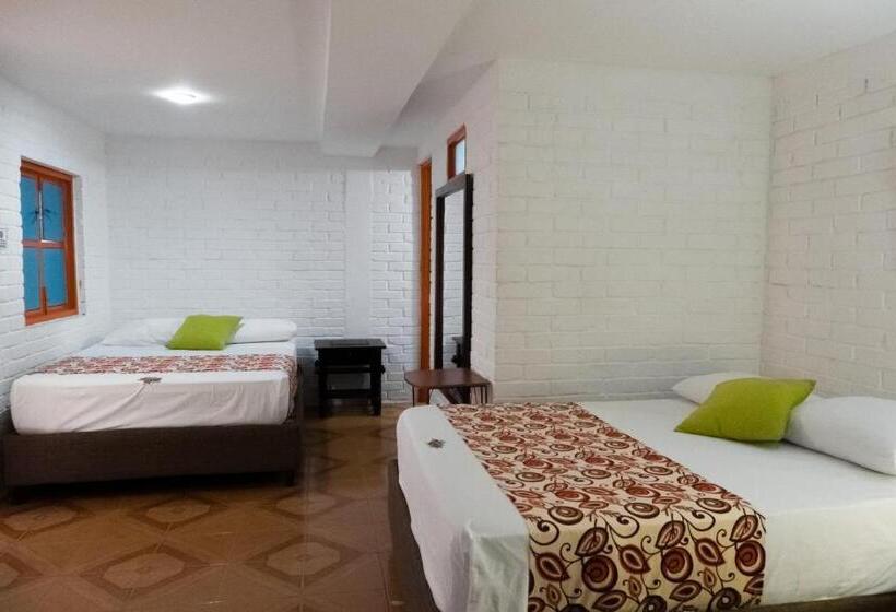 اتاق خانوادگی, De La Vega Hotel Campestre