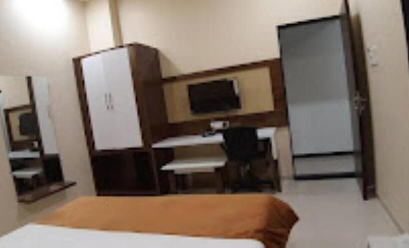 Номер Deluxe, Cool Palace, Nashik