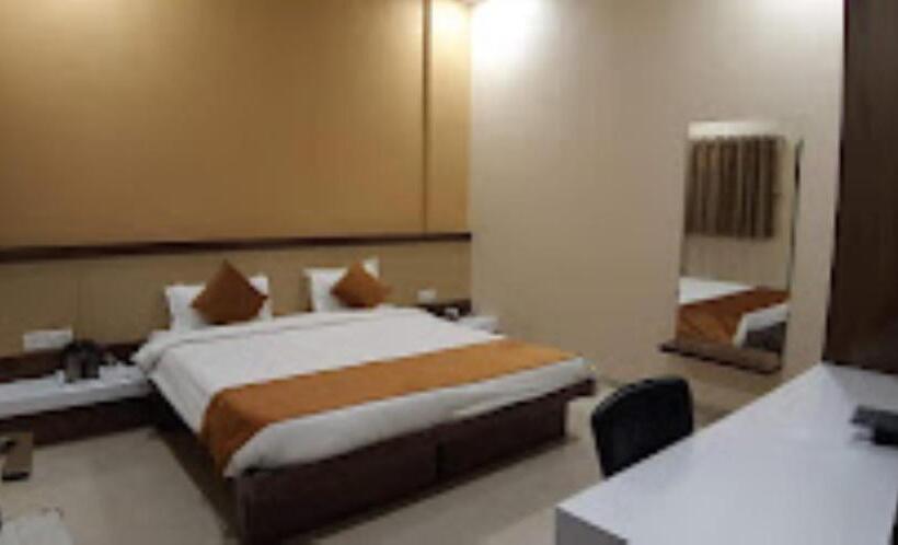 Номер Deluxe Кровать Кинг, Cool Palace, Nashik