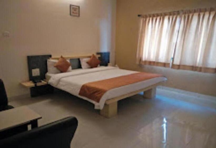 Номер Deluxe Кровать Кинг, Cool Palace, Nashik
