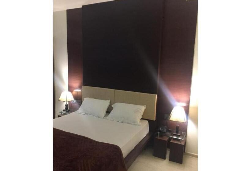 Номер Стандарт, The Royal, Sehore