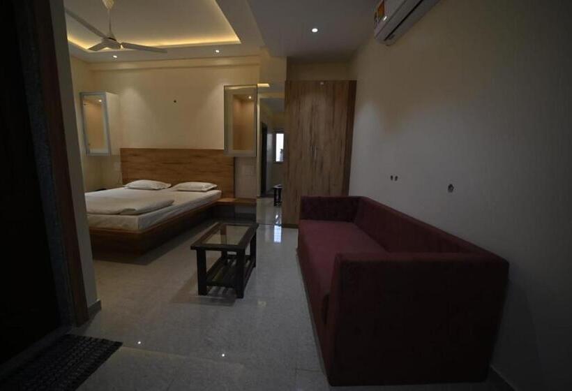 Deluxe Room, Vimleshwar