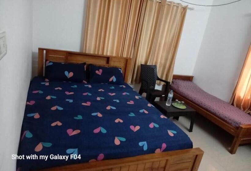 Номер Стандарт, Malanad Guest House