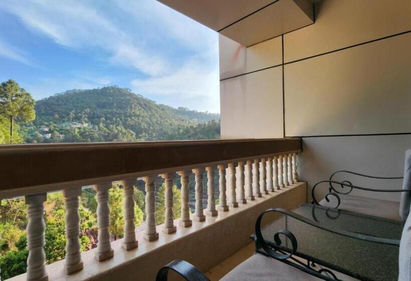 발코니 디럭스 룸, Royal Ark   Kasauli