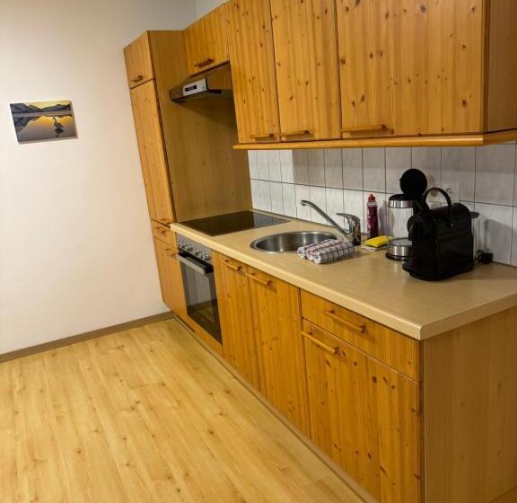 Апартаменты 1 Спальня с Балконом, Haus Edelweiss