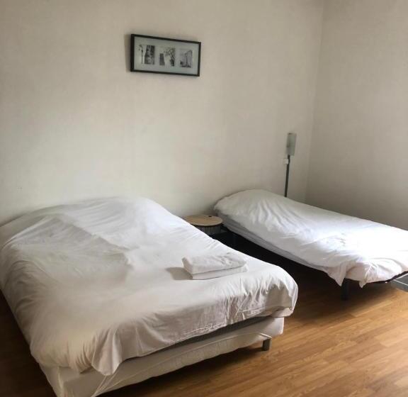 اتاق استاندارد, Hôtel Des 2 Gares