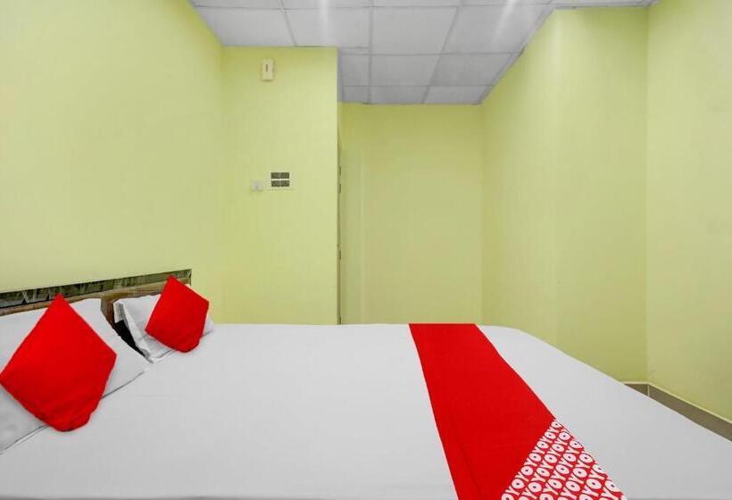 Трехместный Номер Классика, Super Oyo Rainbow Residency