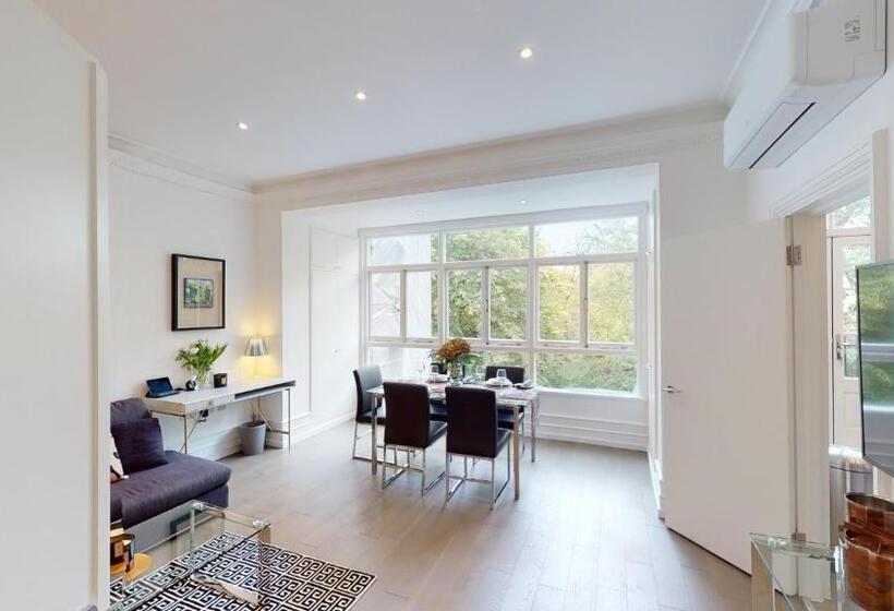 Апартаменты 2 Спальни, The Harrington   Knightsbridge   18 Rutland Gate